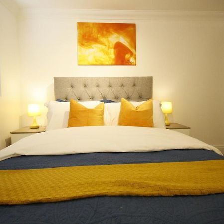 Willow Serviced Apartments - 39 คาร์ดิฟฟ์ ภายนอก รูปภาพ
