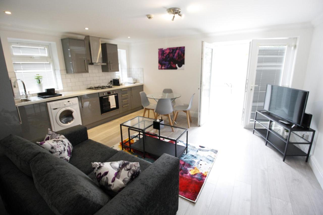 Willow Serviced Apartments - 39 คาร์ดิฟฟ์ ภายนอก รูปภาพ
